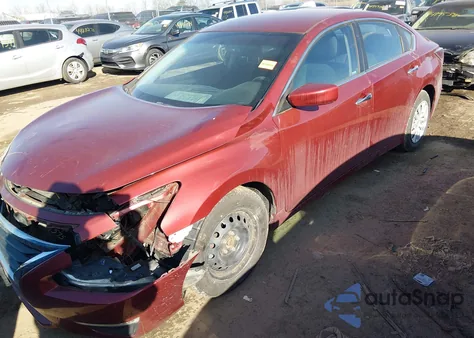 2015 Nissan Altima 2.5/2.5 S/2.5 Sl/2.5 Sv z USA, uszkodzony, nr VIN 1N4AL3AP0FC179355